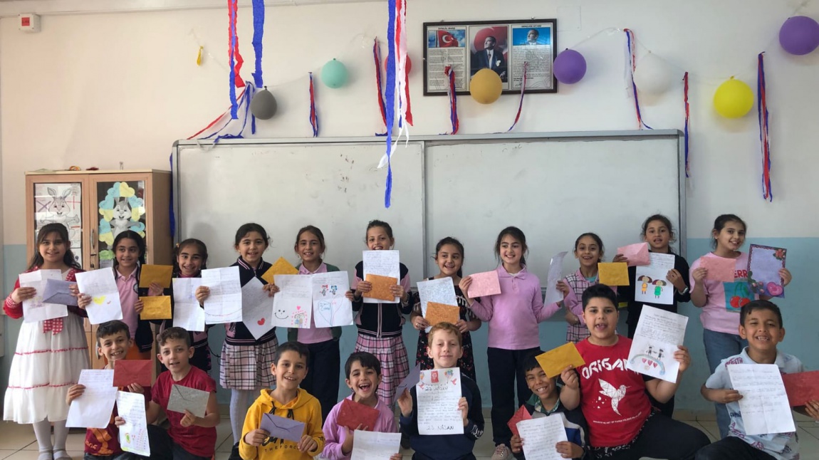 ÇEDES Projesi Kapsamında Kardeş Okul Çorum Bahçelievler İlkokulu İle Mektuplaşma